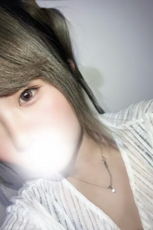 【新人】しおん